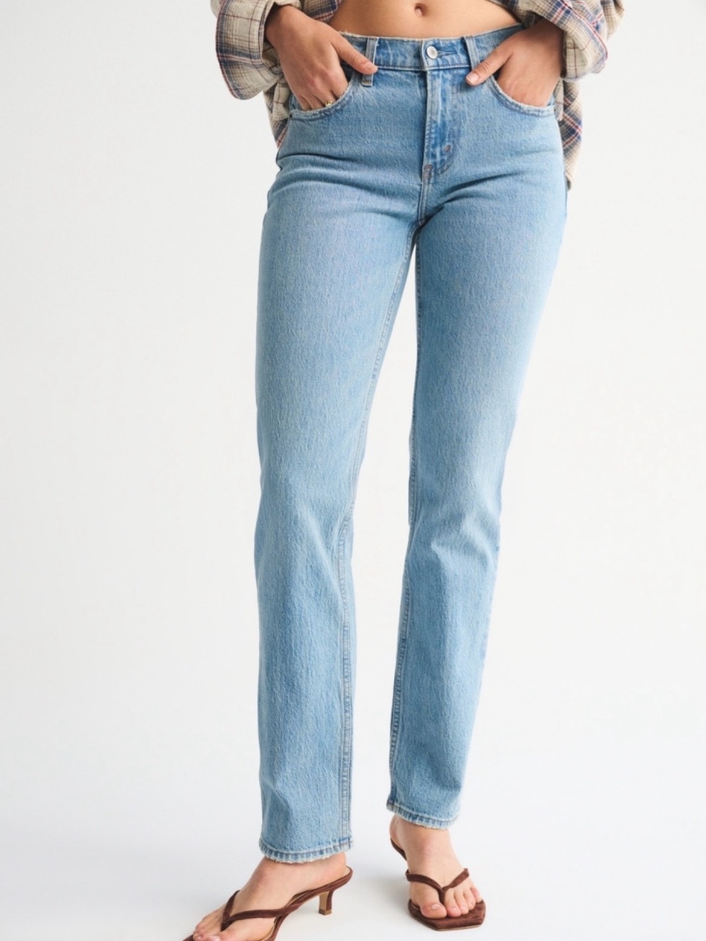 Mid Rise Abercrombie 90s Straight Jeans